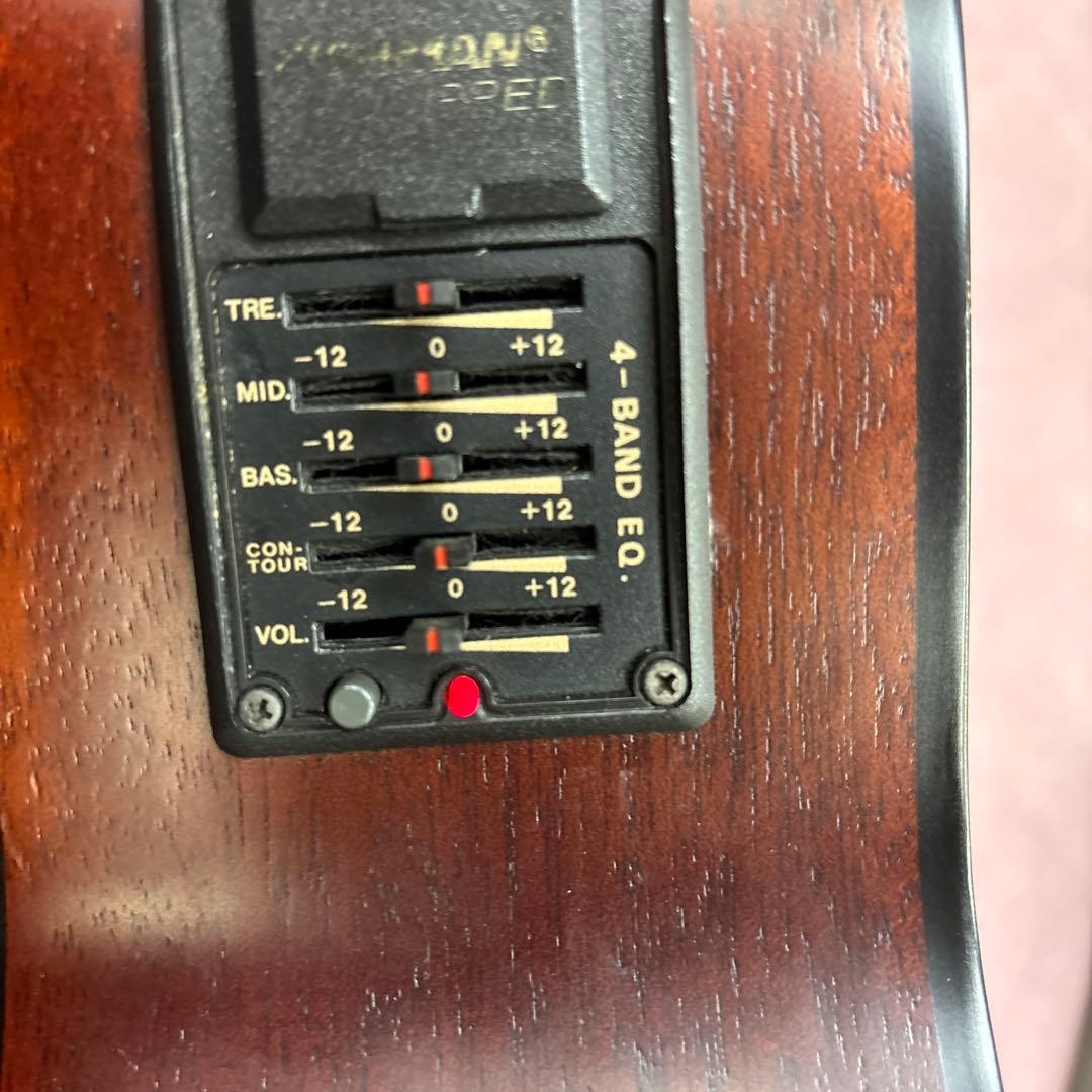 K.yairi RF-90 Fishmanプリアンプ付き