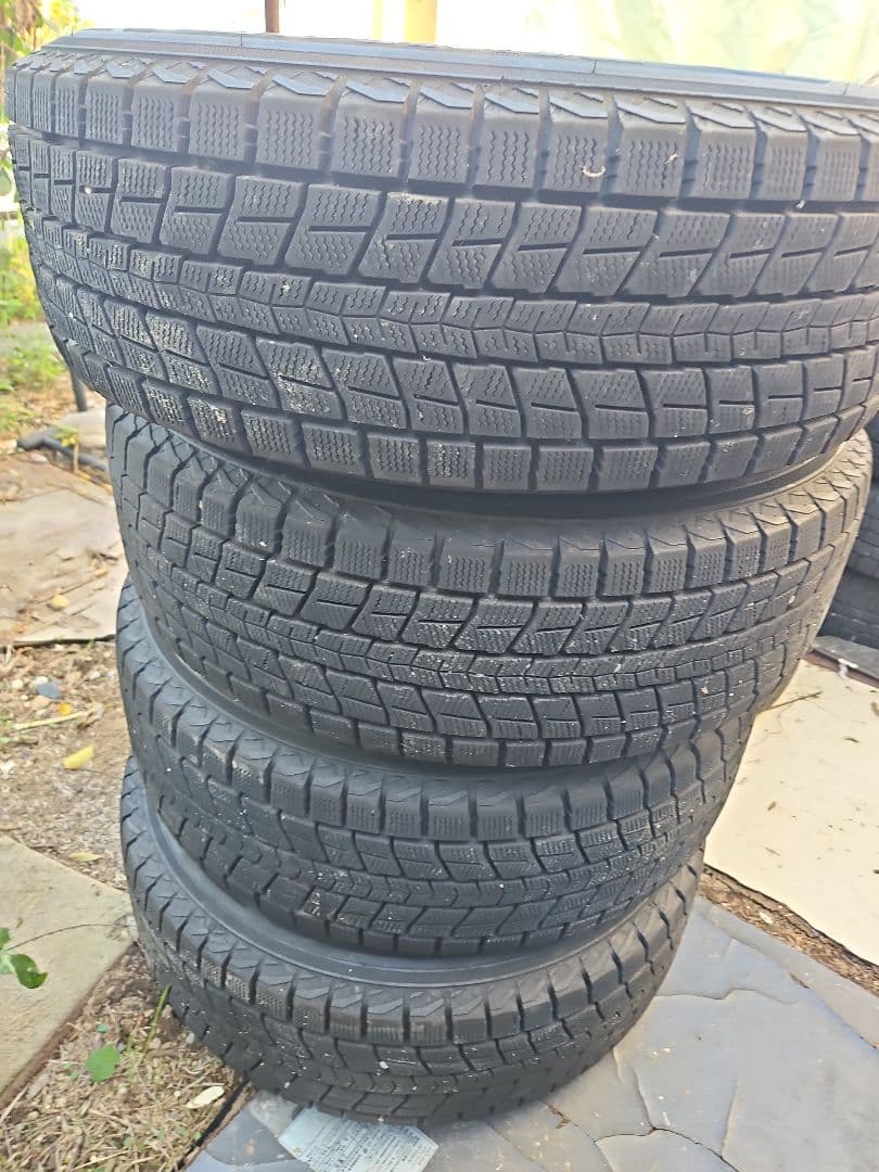 ア*ラ様 17インチ スタッドレスタイヤ ホイールセット　４本