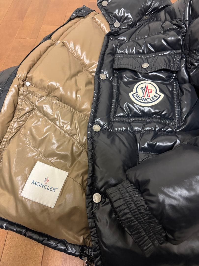 国内正規品 MONCLER ダウンジャケット K2 ブラック