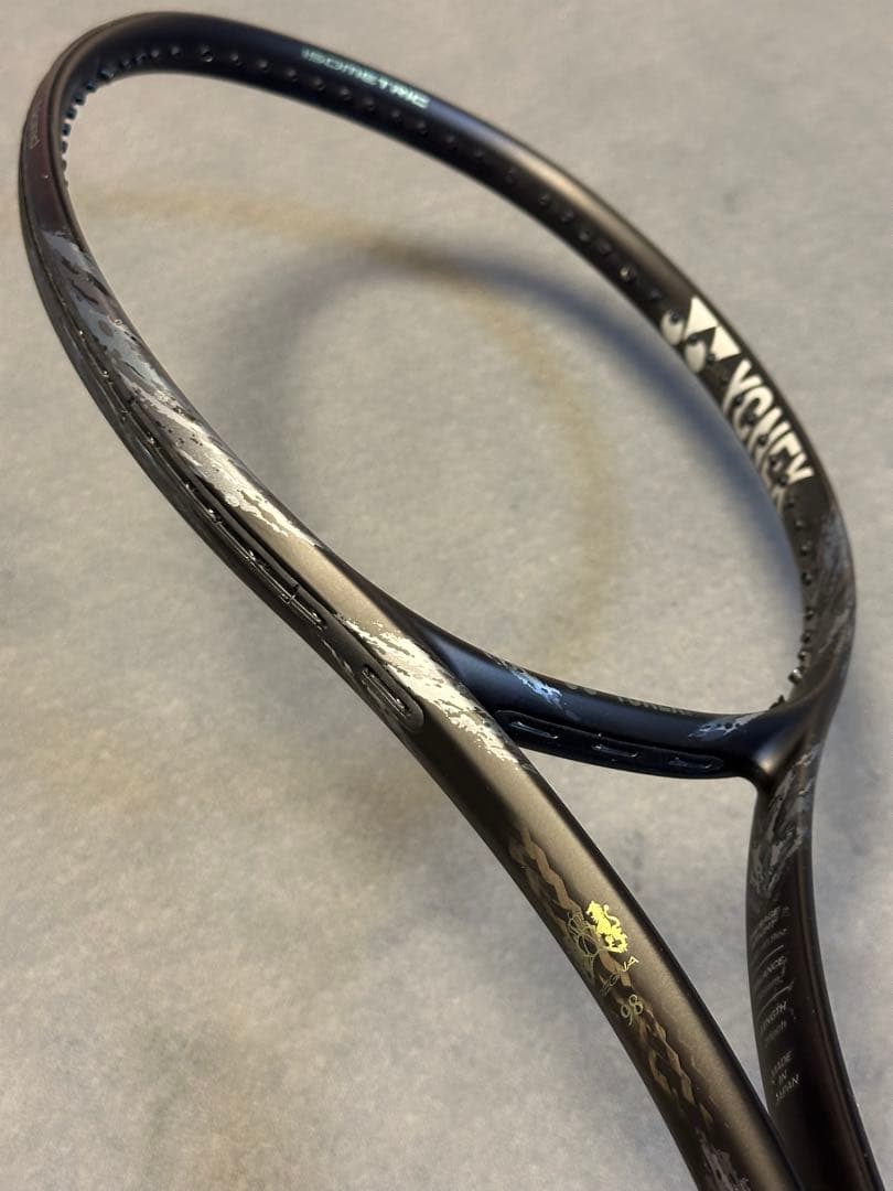 【極美品】YONEX REGNA 98