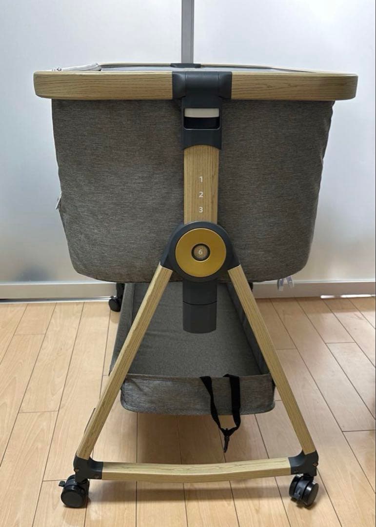 Maydolly（メイドリ） ベビーベッド (キャスター付き)