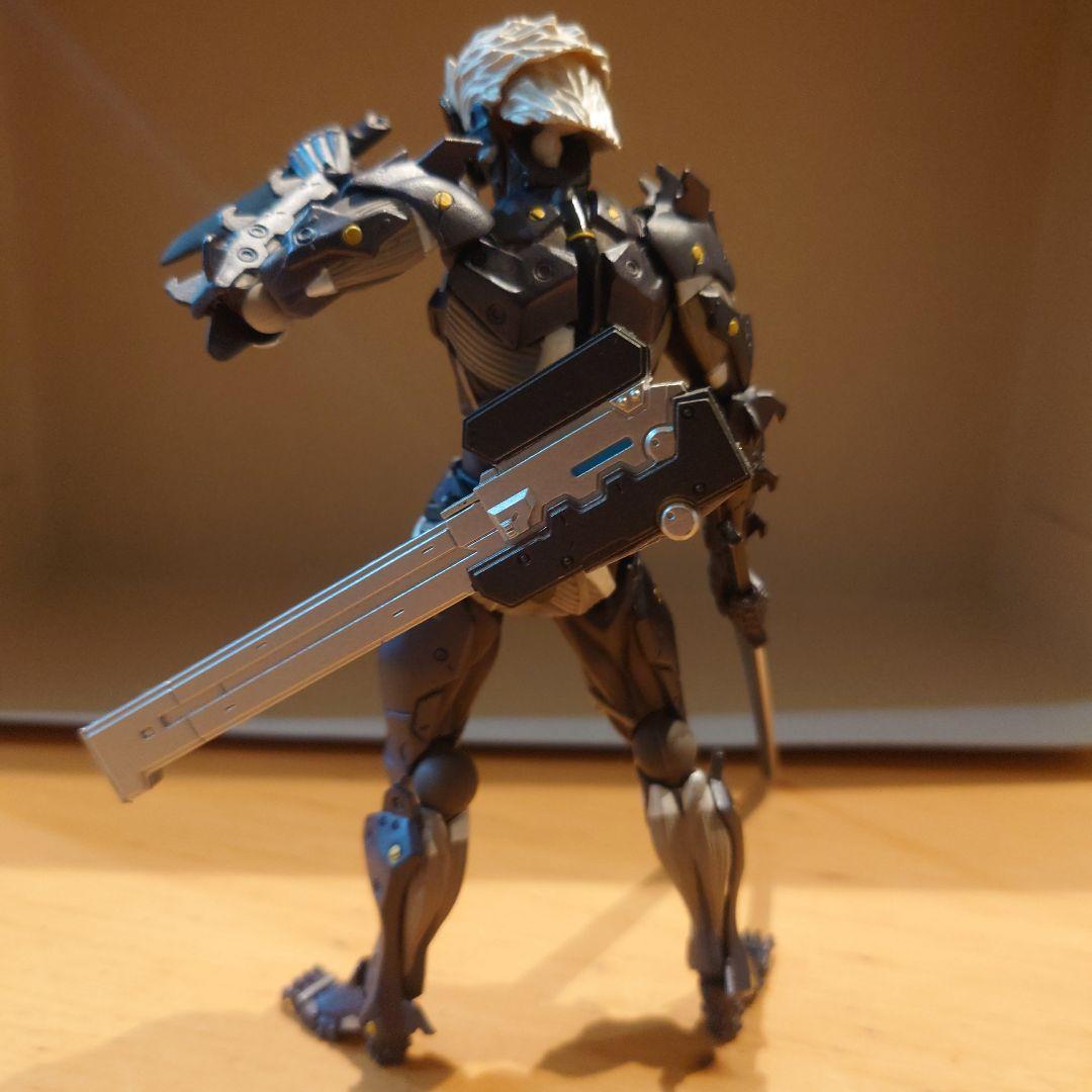 リボルテック　雷電　ジャンク