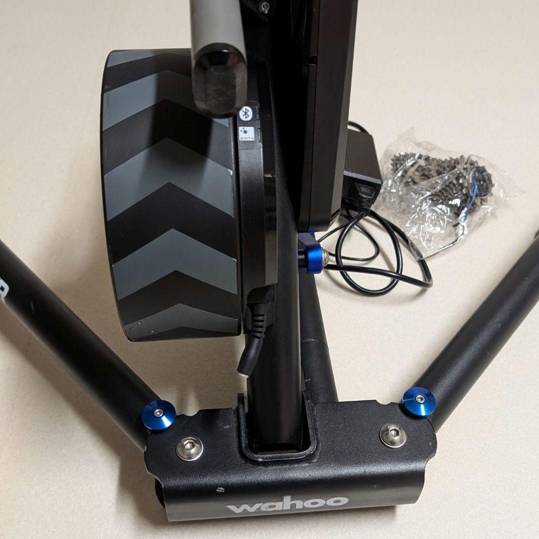 【室内トレーナー】Wahoo KICKR v5 ローラー台 zwift