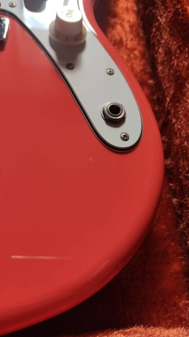 ギター Fender Char Mustang Zicca Limited Model