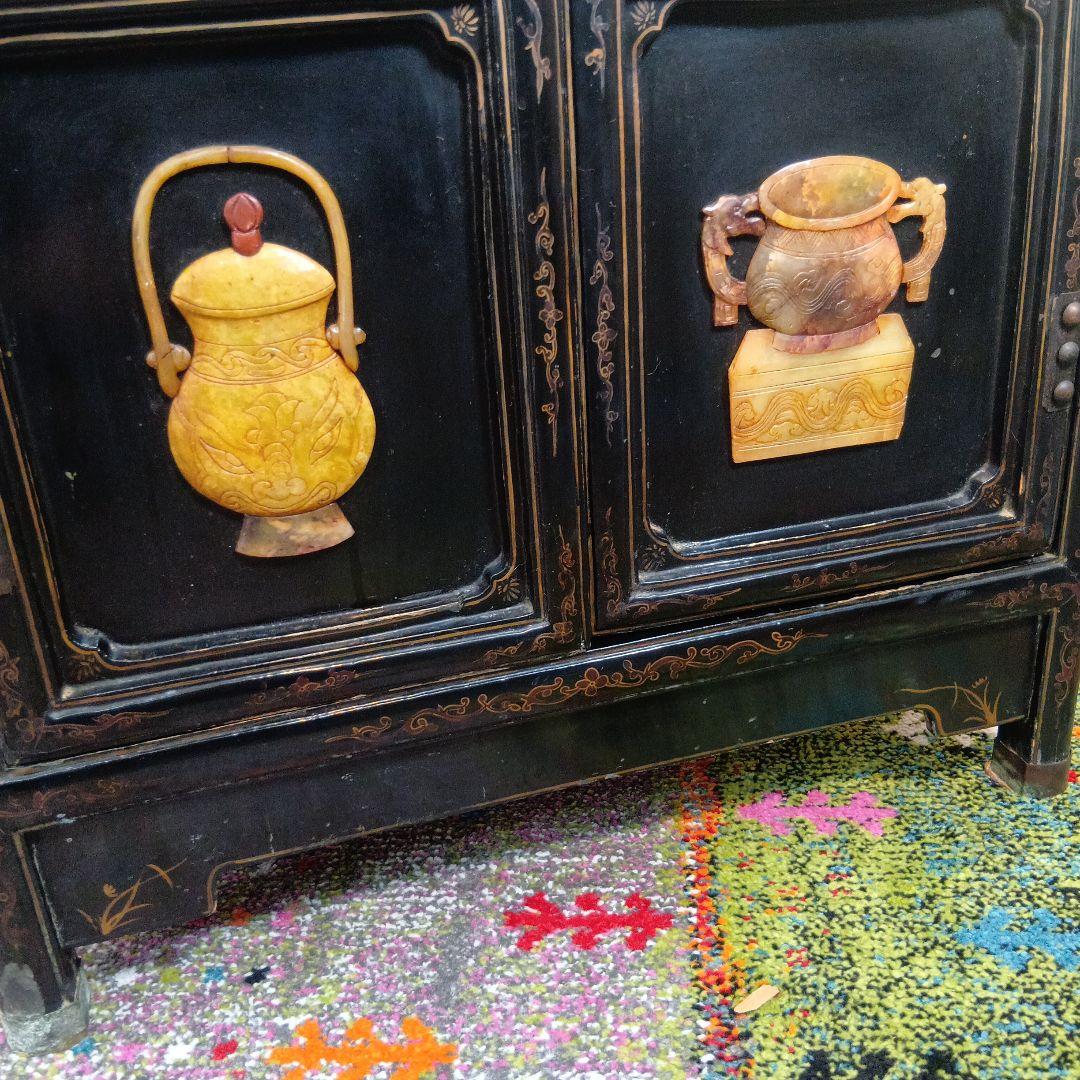 時代物　中国家具　玉入漆金彩キャビネット　アジアン家具