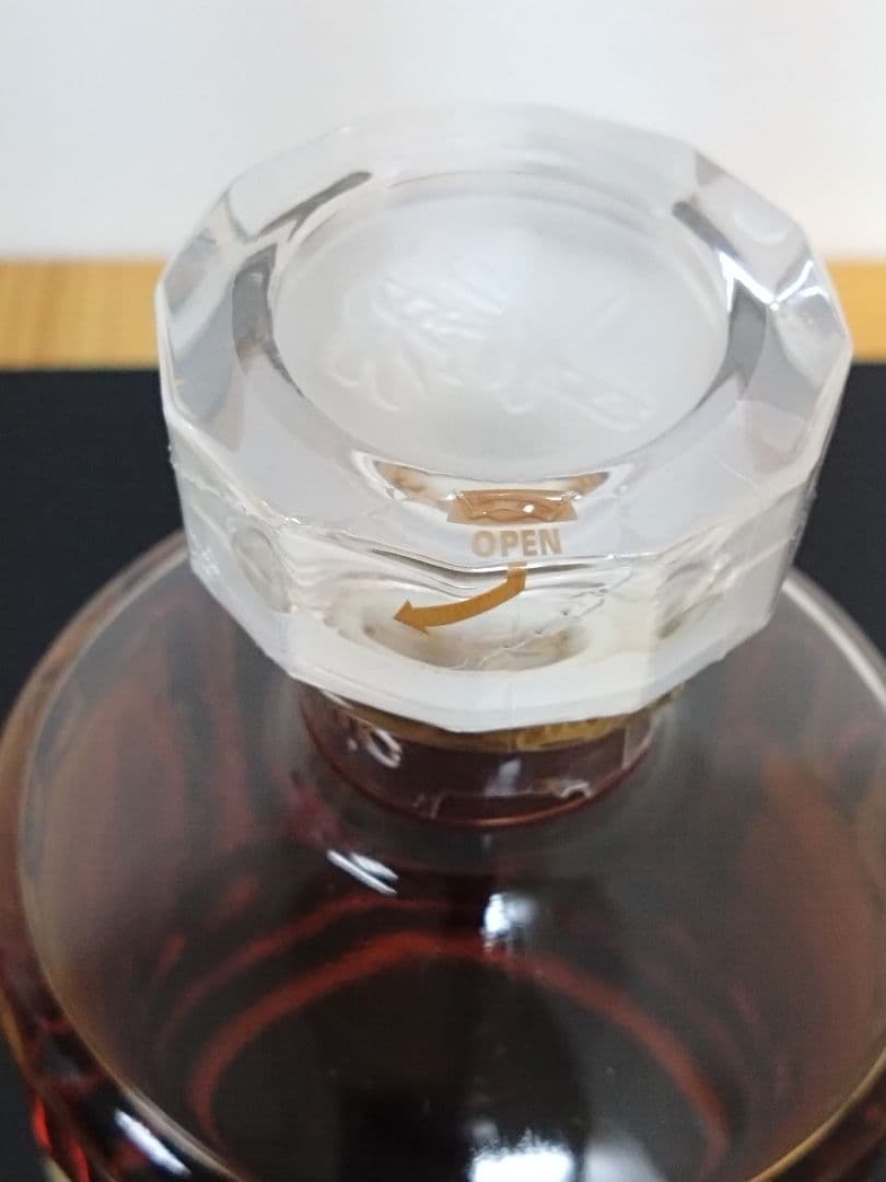 サントリー 響 12年 瓶 700ml