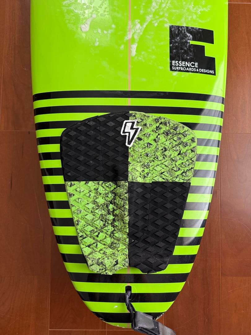 ミッドレングス essence エッセンス 6.6 サーフボード