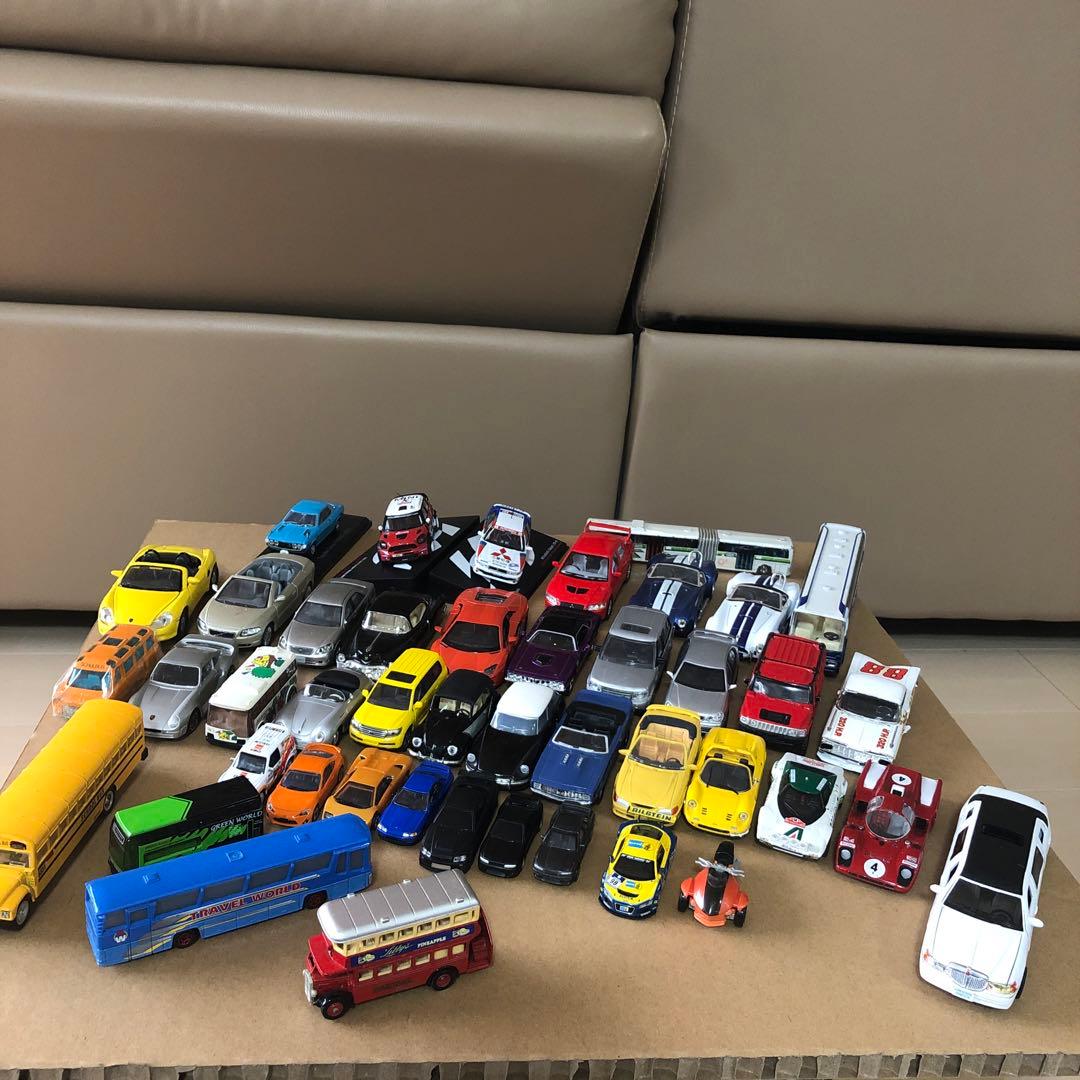 ミニカー　バス　44台まとめ売り