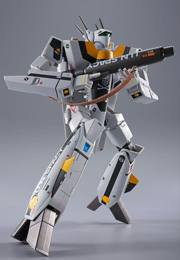 マクロス DX超合金 初回限定版 VF-1S バルキリー　ロイ・フォッカー機