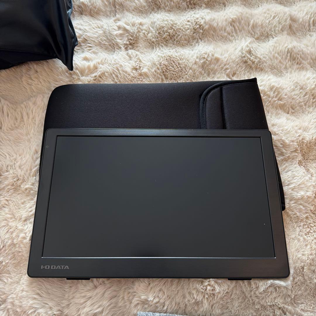 美品 I-O DATA 13.3型 フルHD対応 モバイルディスプレイ