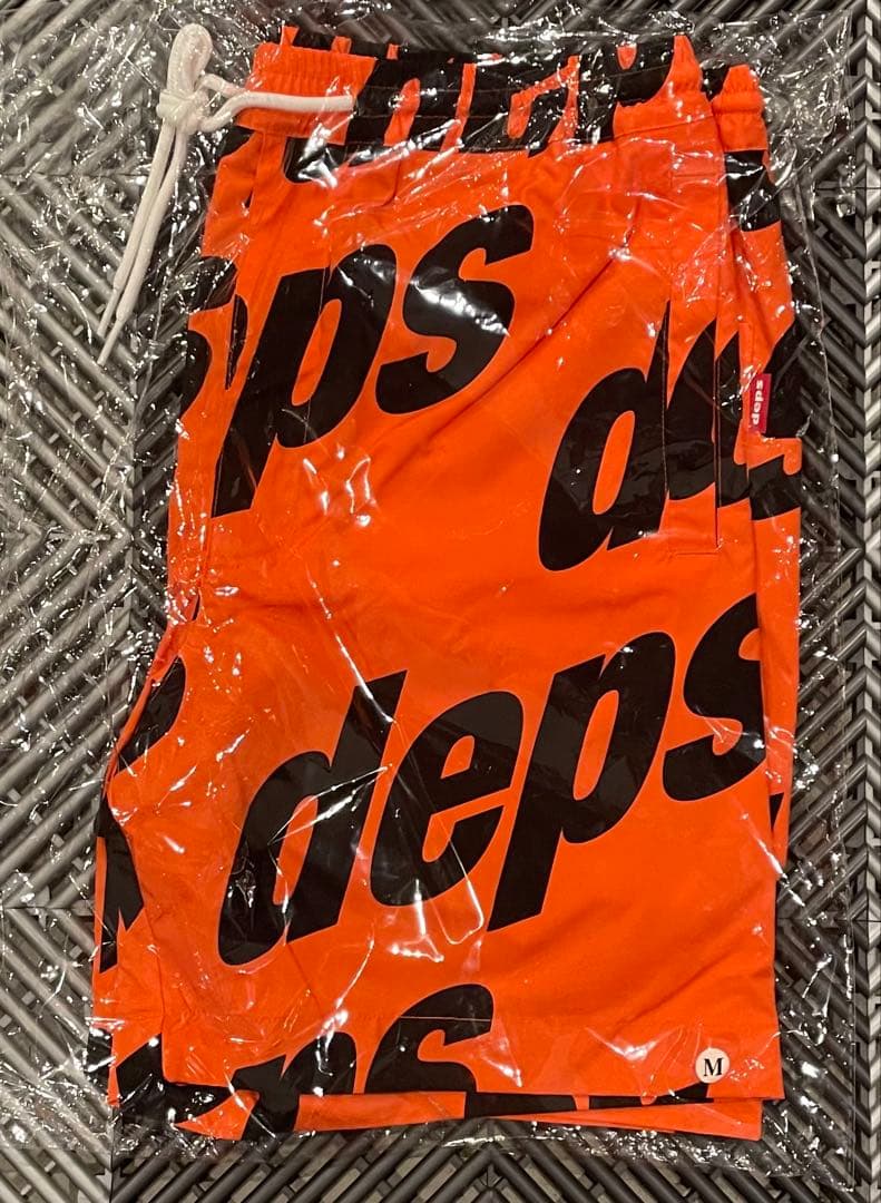 未開封！Mサイズ！deps 水陸両用ショーツ フィッシングパンツ オレンジ