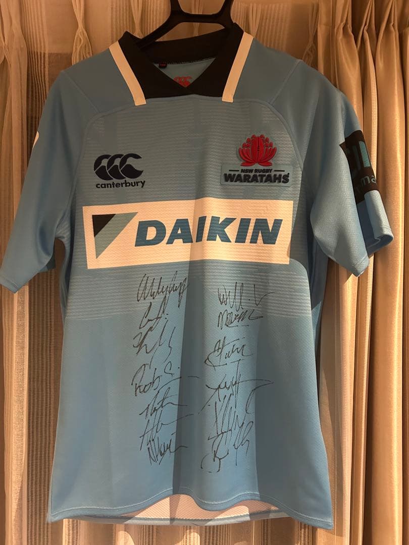 ラグビージャージ　サイン入り