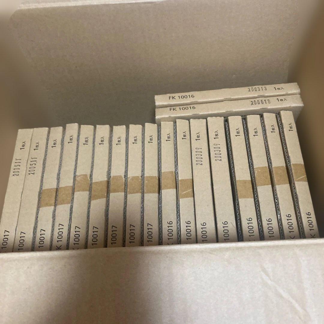 fk10016×11ケ、fk10017×10ケ 通路誘導灯用適合表示板