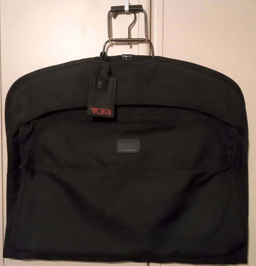 DanTUMI トゥミ ナイロンガーメントバッグケーススーツ収納バッグ
