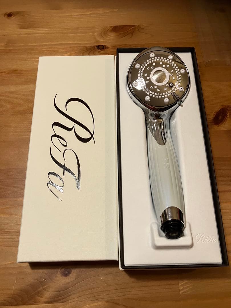 ReFa シャワーヘッド ウルトラファインバブルピュア　未使用品 延長保証付き