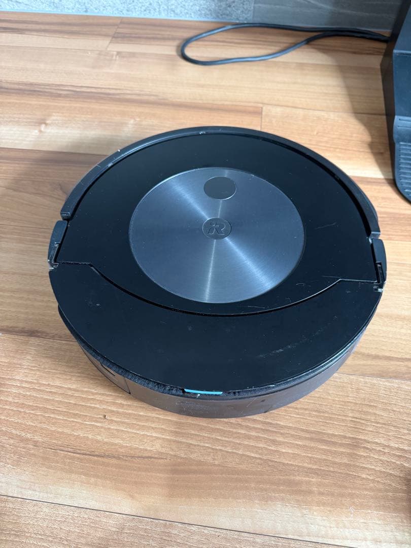 iRobot Roomba Combo j7+ 拭き掃除・自動ゴミ収集