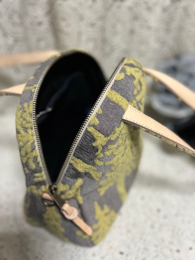 しし 51102B ミナペルホネンハンドメイドラウンド型バッグ