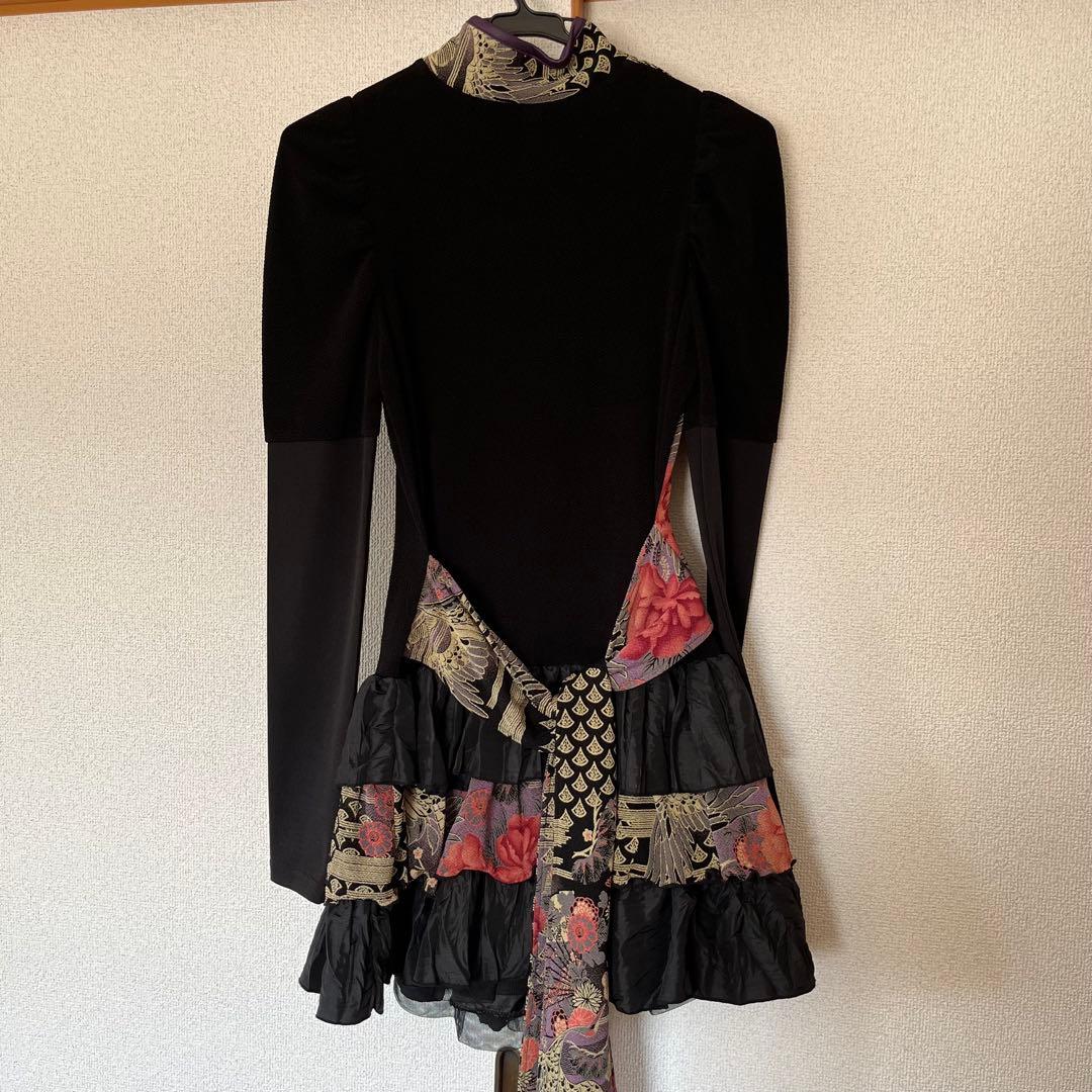 QutieFrash チャイナボタン フリルワンピース