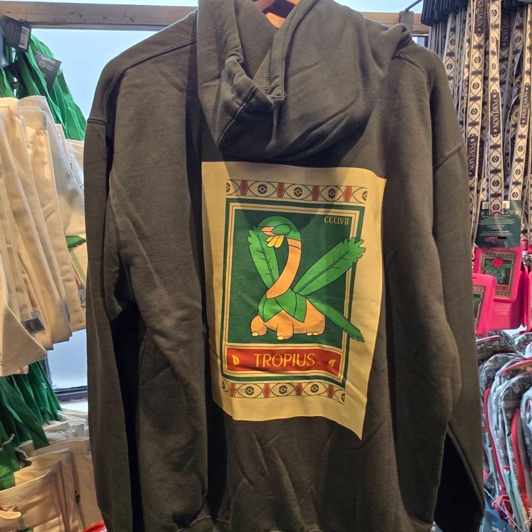 ポケモン ロンドン自然史博物館　トロピウス　パーカー　L