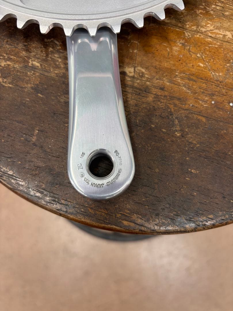 シマノ DURA-ACE FC-7710 NJS 165mm