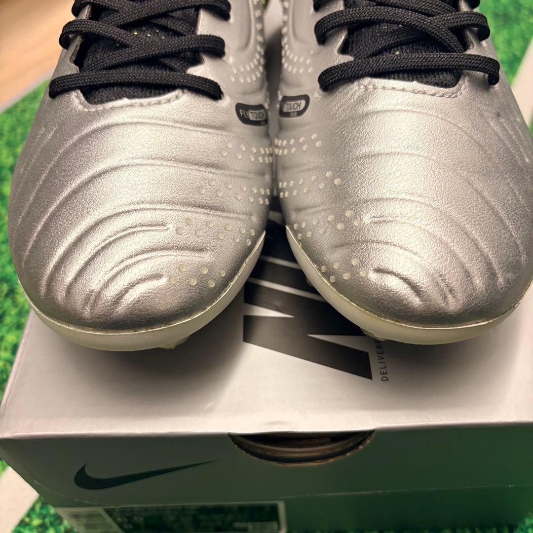 ナイキ レジェンド10 エリート FG（24.5㎝）