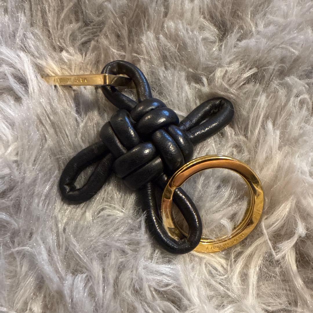 Bottega Veneta 黒レザー キーリング