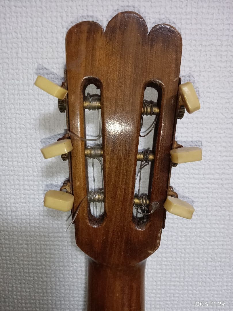 モンタノ　総単板！？ パーラーギター 6弦 　ジャンク　 要リペア　汚れそのまま