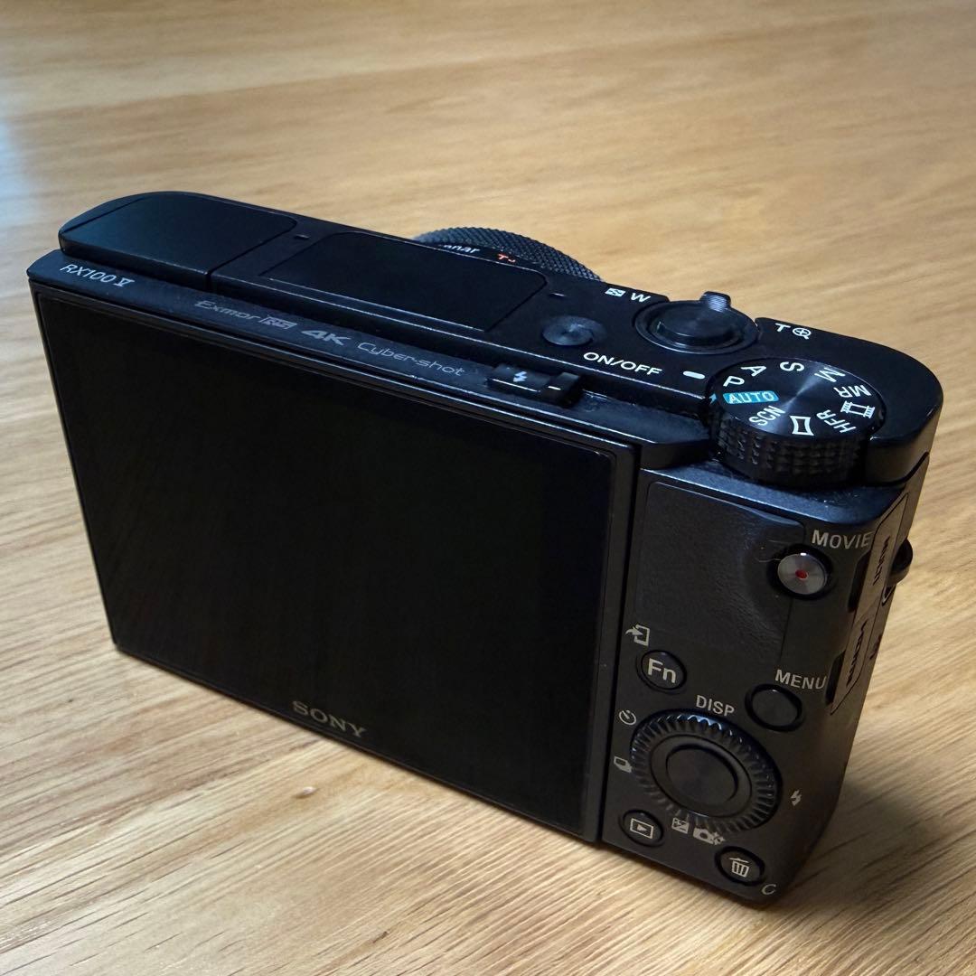 美品 SONY デジタルカメラ Cyber-shot DSC-RX100M5