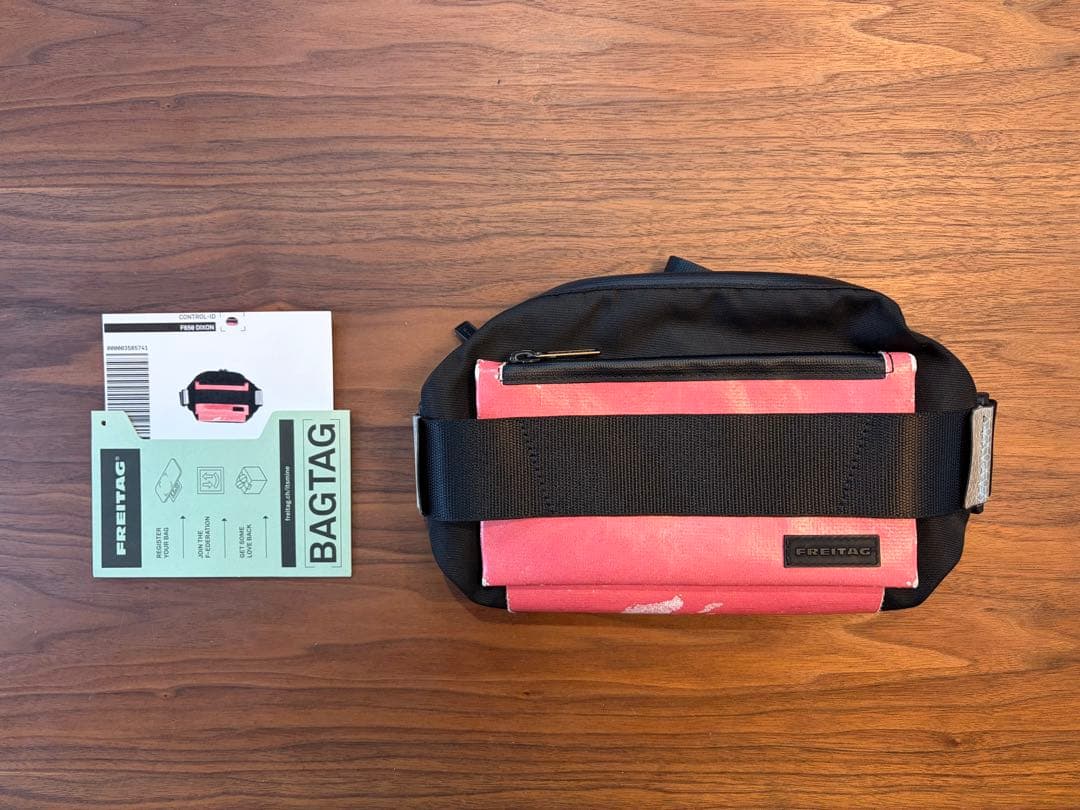 フライターグ　F650 DIXON ピンク　レアカラー