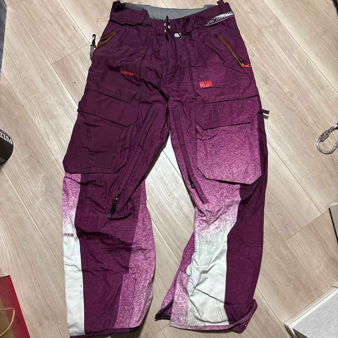 ボルコムvolcom GORE-TEX スノーボード　OMEGA パンツメンズM