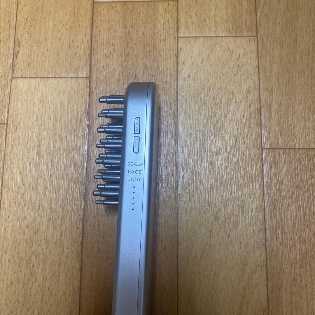 ヘアブラシ・コーム SALONIA EMS LIFT BRUSH