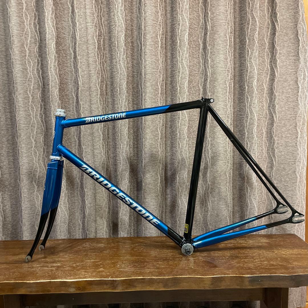 BRIDGESTONE NJSピストフレーム