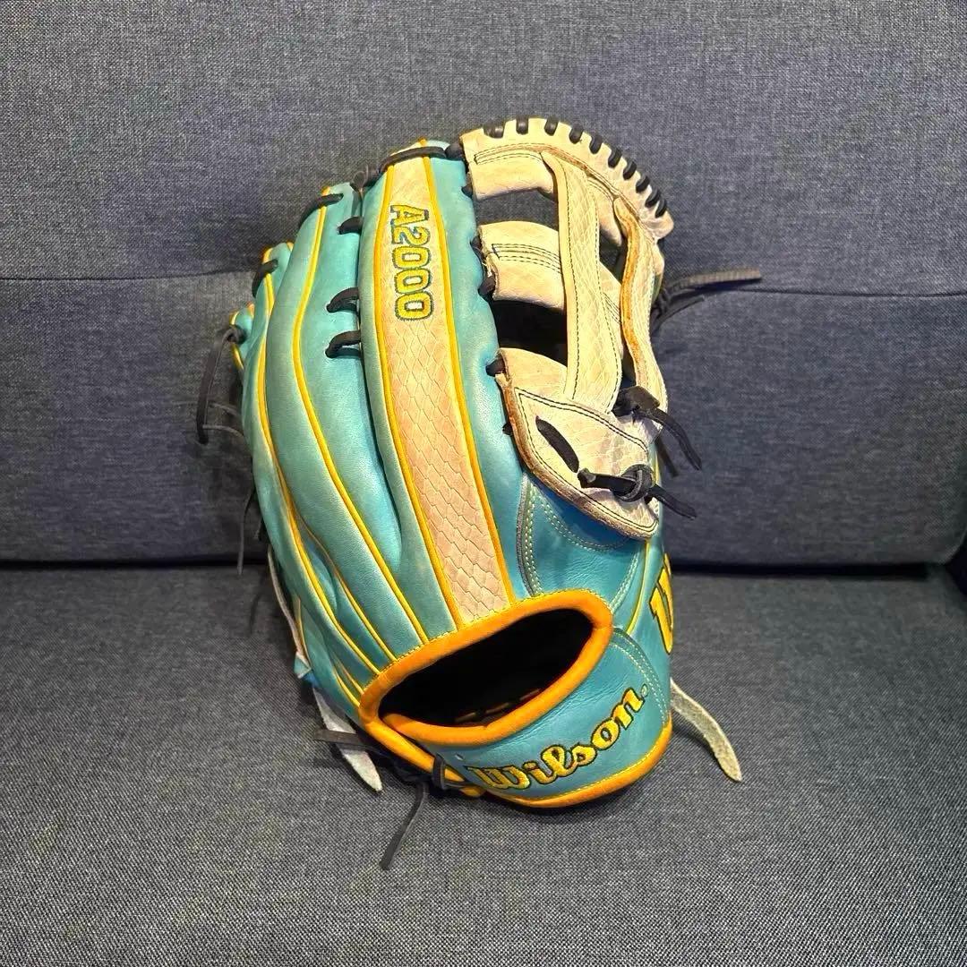 ぴ*ぴ様 【日本未発売】Wilson A2000 1799 12.75インチ 硬