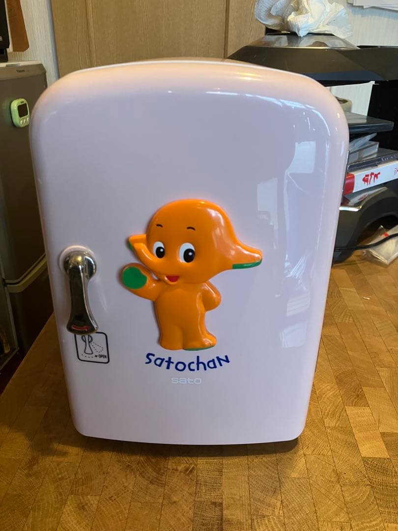 サトちゃん　温冷庫　ピンク　佐藤製薬　非売品