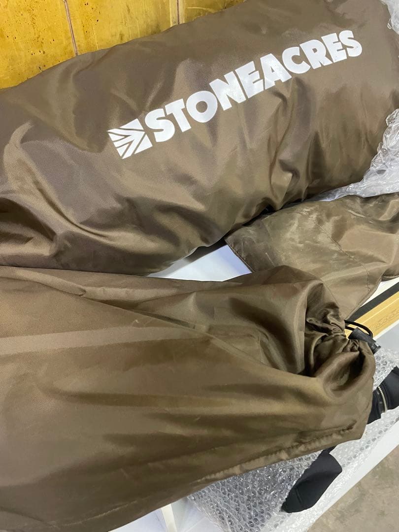 カーサイドシェルター　ストーンエイカーズ