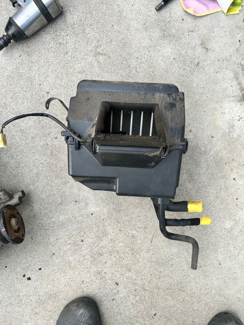 ジムニー ja11 エアコン R134 エバポレーター