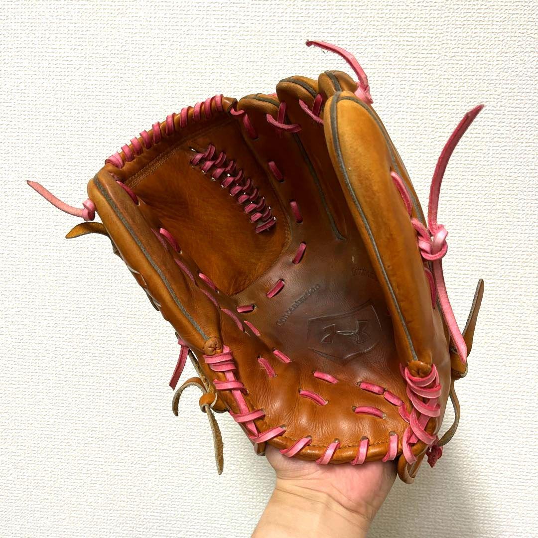 609 アンダーアーマー 金子千尋モデル 型抜群 即戦力 硬式 投手用グローブ