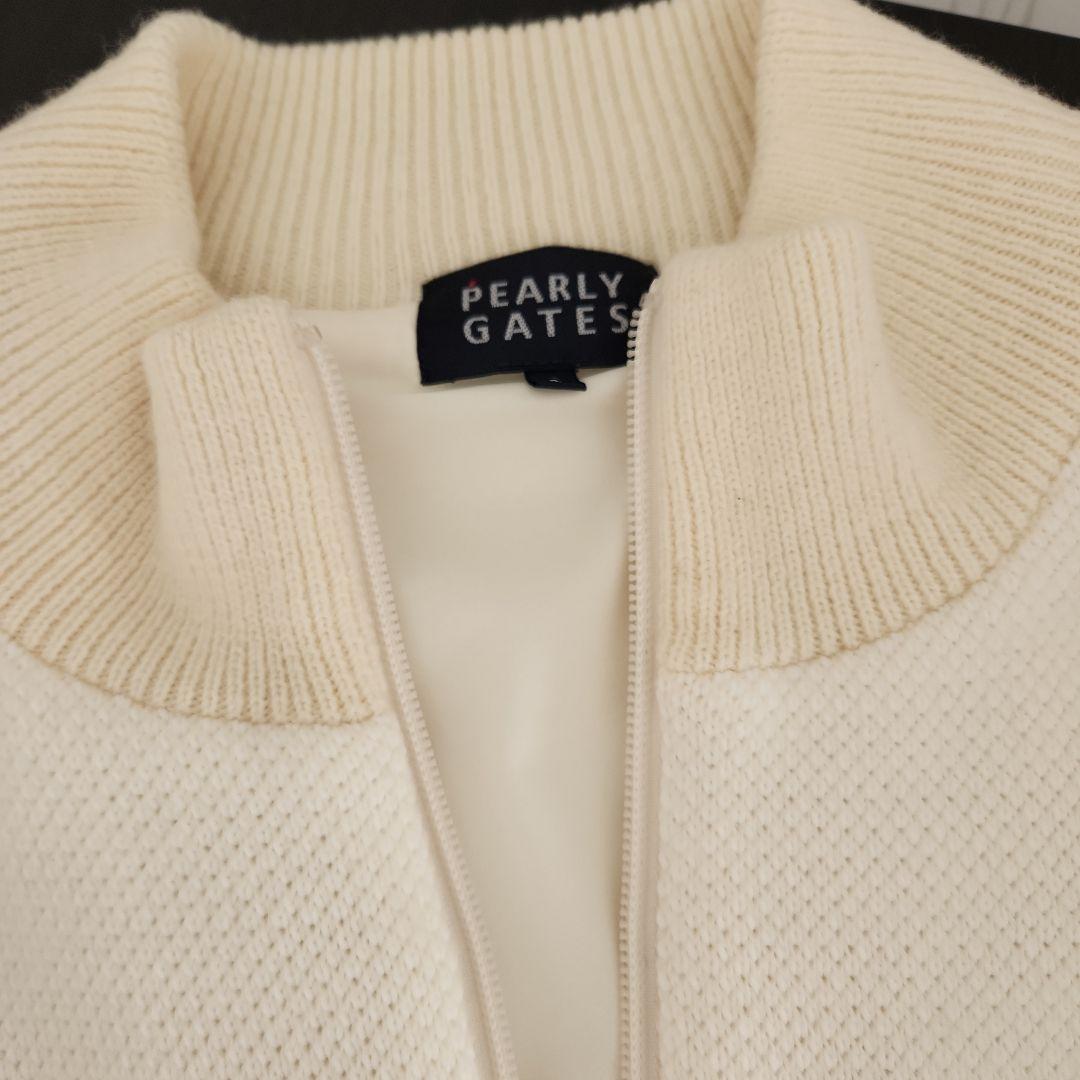 パーリーゲイツ　アウター　防寒ばっちり^ ^ 白