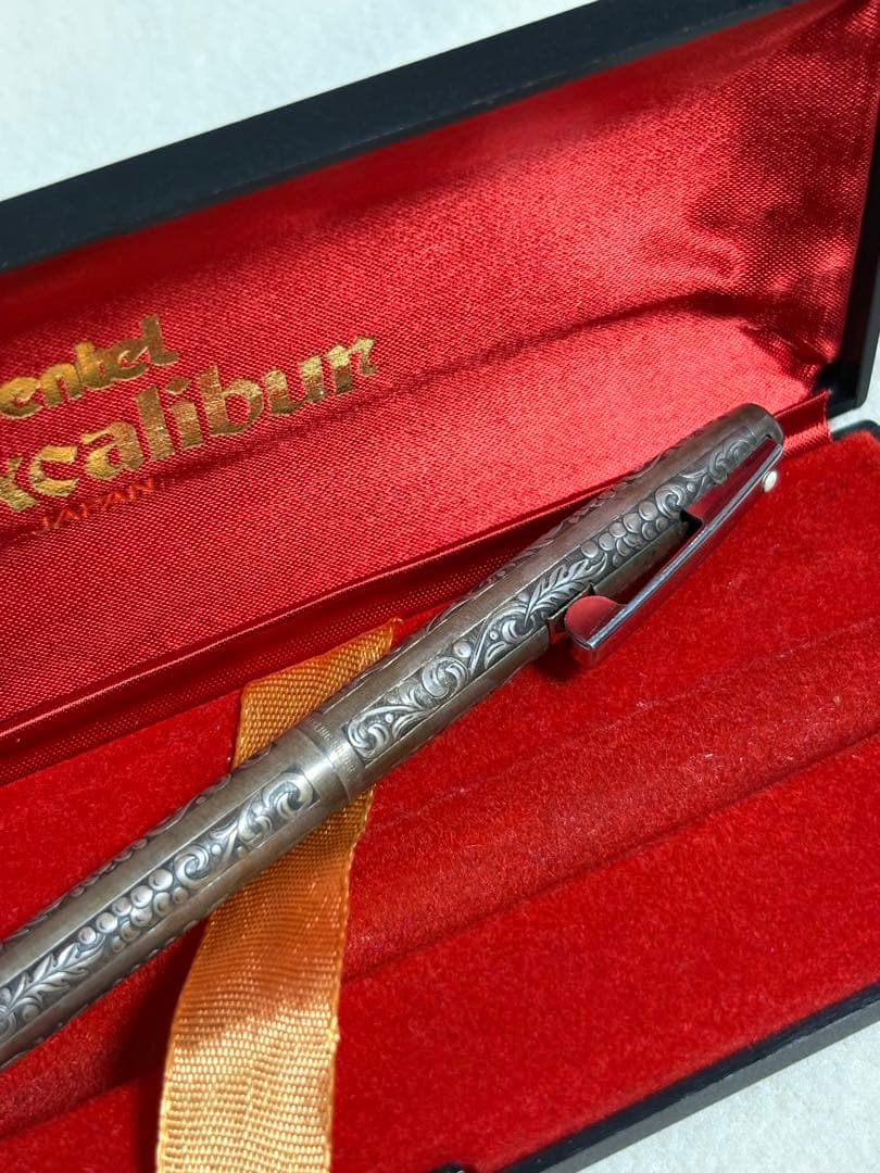 Pentel Excalibur ボールペン 専用ケース付き