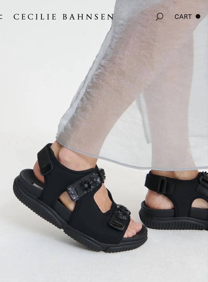2025新品cecile bahnsen セシリーバンセン サンダルdrawer