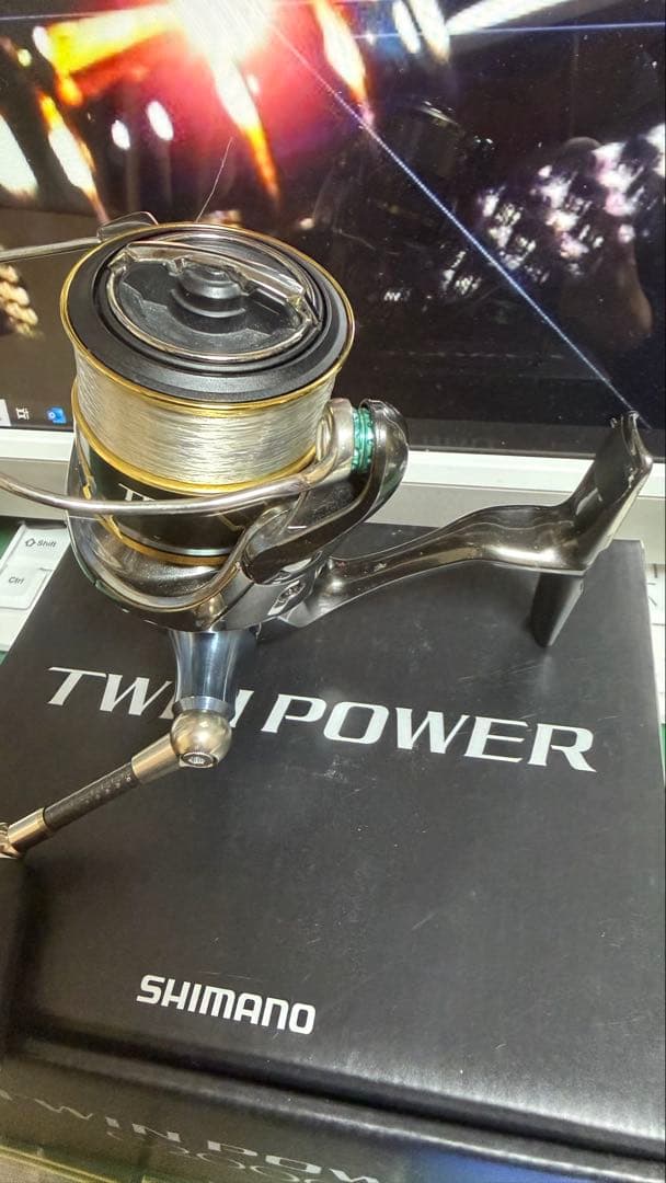 20ツインパワー　C2000S