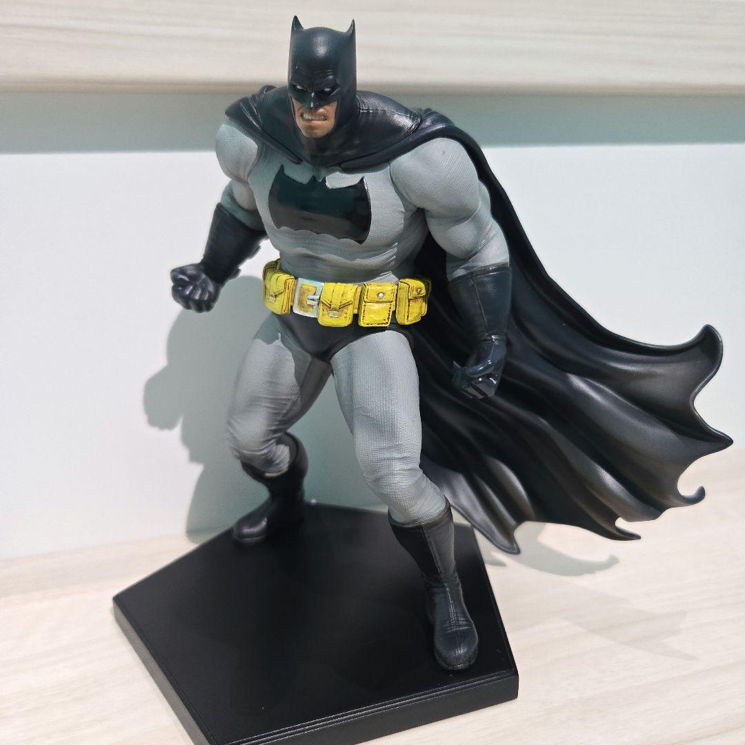 アイアンスタジオ 1/10 バットマン スタチュー