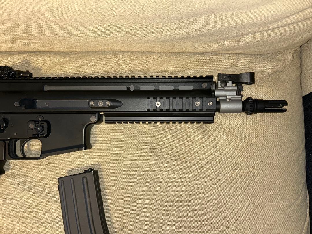 東京マルイ 次世代電動ガン　SCAR-L CQC ブラック