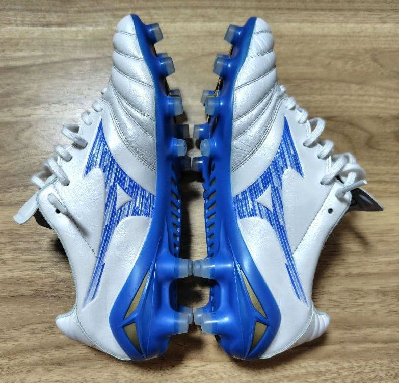 mizuno モナルシーダNEO III ELITE
