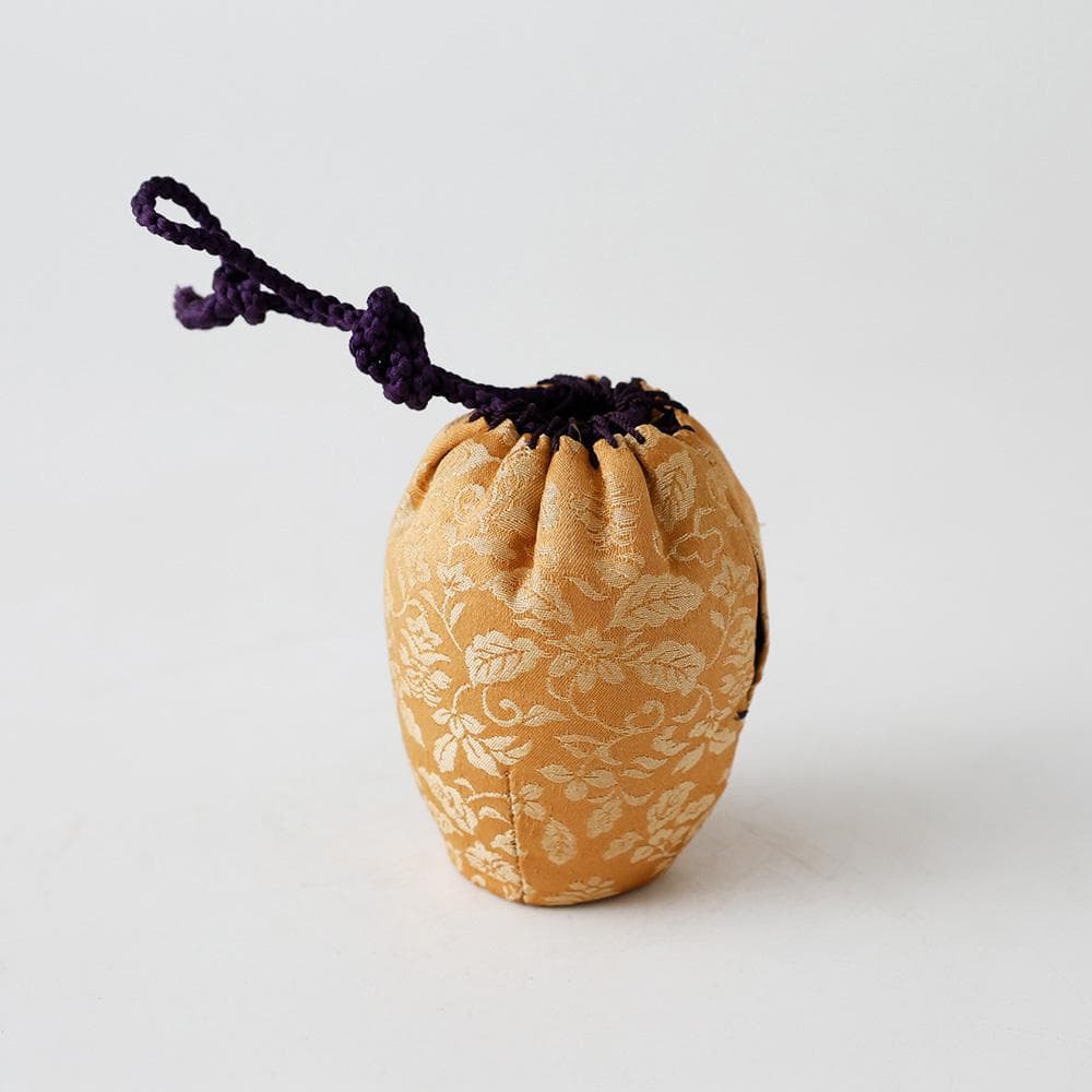 時代年代物 古瀬戸 肩衝茶入 仕覆 黄布 茶道具 濃茶入れ げ蓋