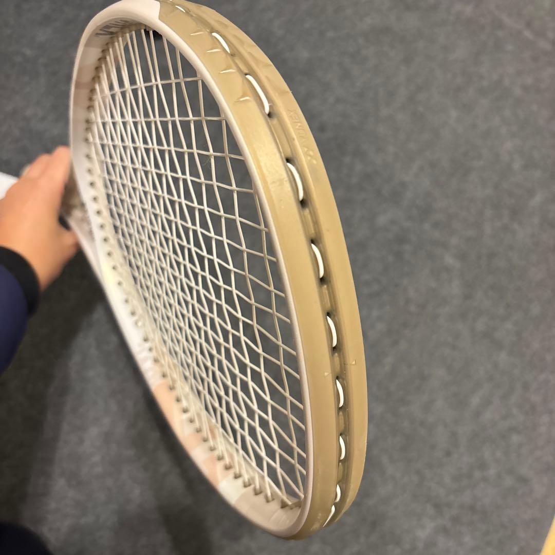 ヨネックス　VCORE100 サンドベージュ　G3