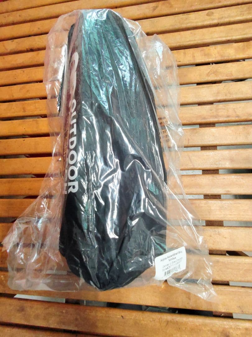 2月11日限定！新品 OR アウトドアリサーチ アルパインアセントシェル ビビー