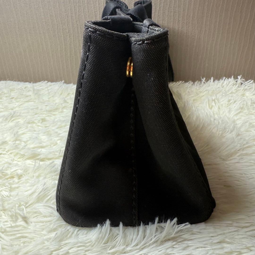 PRADA プラダ カナパ 四角補修有り黒