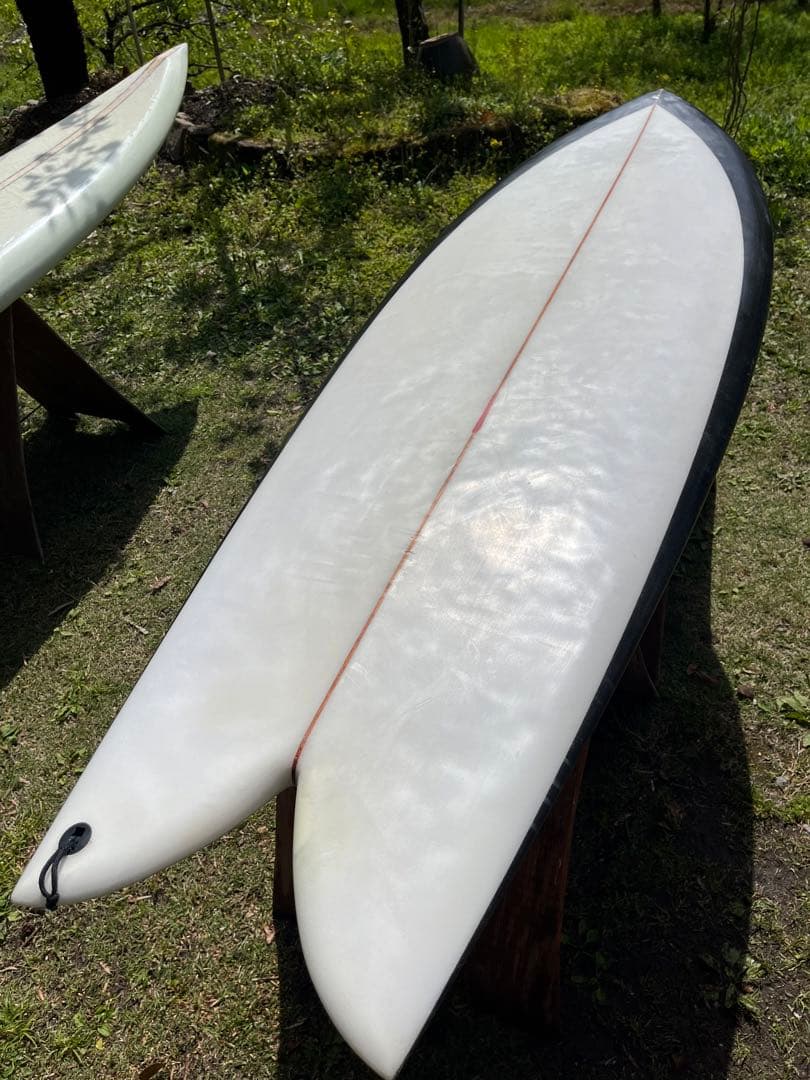 中古クリステンソンサーフボード5'4 ツインフィッシュ、フィン付き