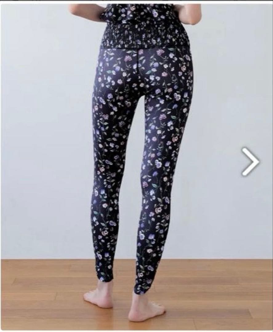 SUKALA】スプリングフラワーカバーキャミソール　& レギンス　パンジー